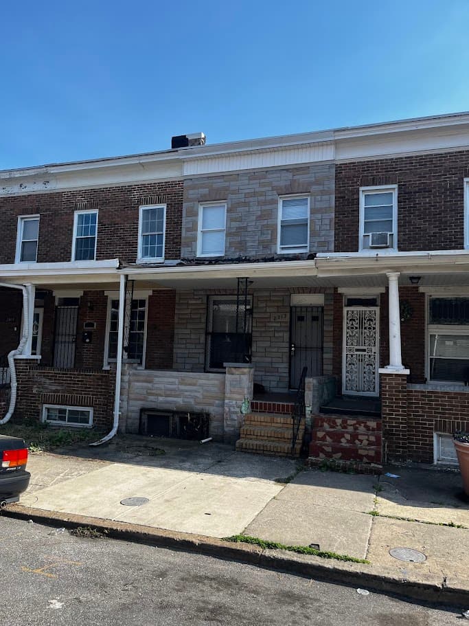 2313 Lauretta Ave SOLD